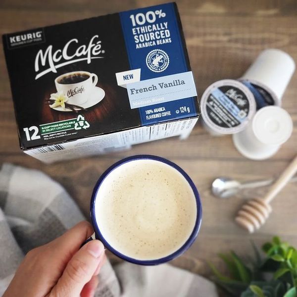 https://i.butterly-images.com/packshot_lg/butterly-storage/butterly/social_thumbnails/mccafe/2023_12_29___658f1e187bf11.webp